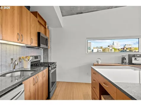 1234 SW 18th Avenue Portland OR 97205