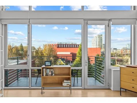 1234 SW 18th Avenue Portland OR 97205