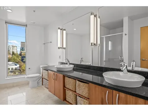 1234 SW 18th Avenue Portland OR 97205
