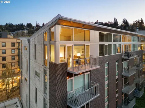 1234 SW 18th Avenue Portland OR 97205