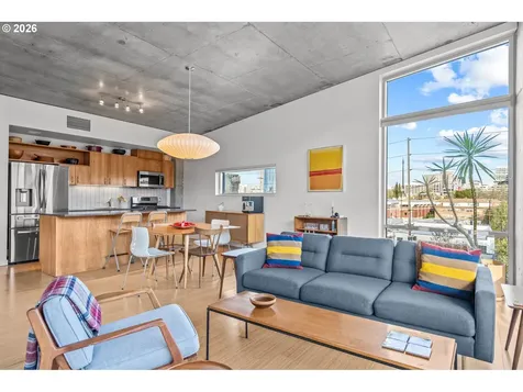 1234 SW 18th Avenue Portland OR 97205