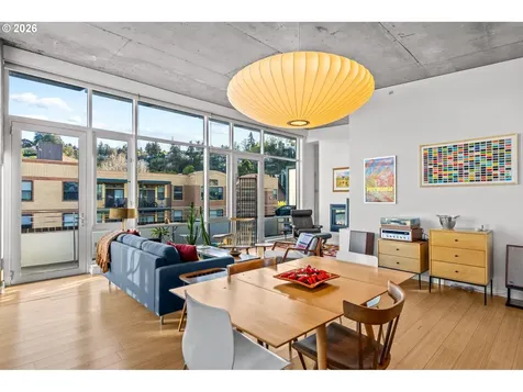 1234 SW 18th Avenue Portland OR 97205