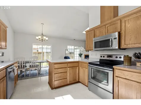2205 Parker Place Eugene OR 97402