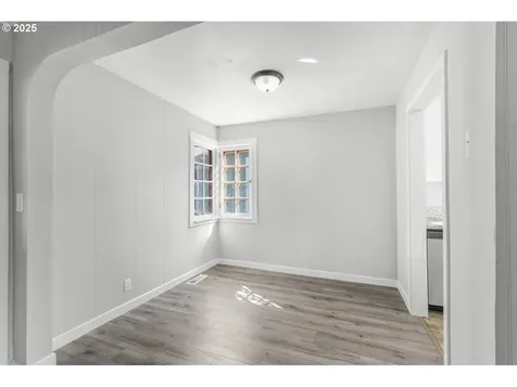8940 SE Stanley Place Portland OR 97206