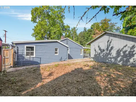 8940 SE Stanley Place Portland OR 97206