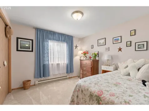 2047 Mckinley Street Eugene OR 97405