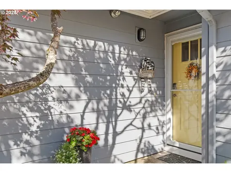 2047 Mckinley Street Eugene OR 97405