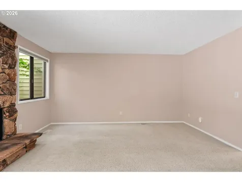 5792 SW 204th Place Beaverton OR 97078