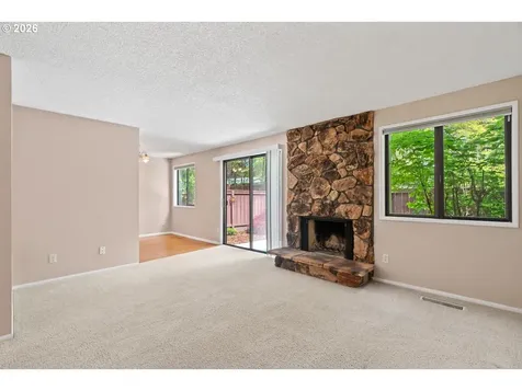 5792 SW 204th Place Beaverton OR 97078