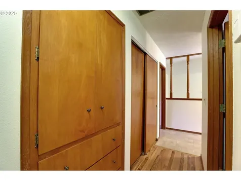 9351 SW 26th Avenue Portland OR 97219