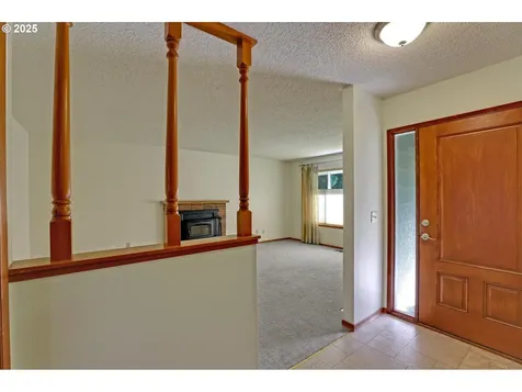 9351 SW 26th Avenue Portland OR 97219