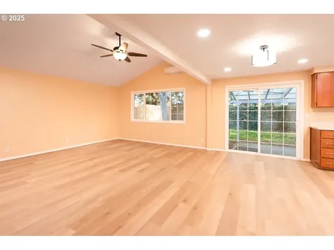 3776 W 18th Avenue Eugene OR 97402