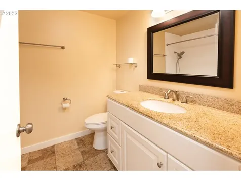 3776 W 18th Avenue Eugene OR 97402