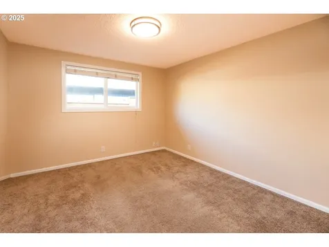 3776 W 18th Avenue Eugene OR 97402