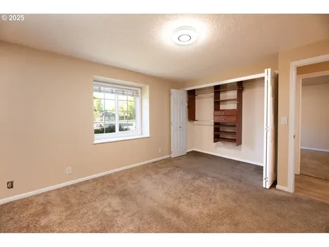 3776 W 18th Avenue Eugene OR 97402