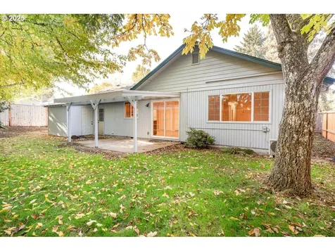 3776 W 18th Avenue Eugene OR 97402