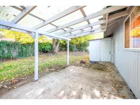 3776 W 18th Avenue Eugene OR 97402
