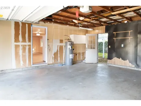 3776 W 18th Avenue Eugene OR 97402