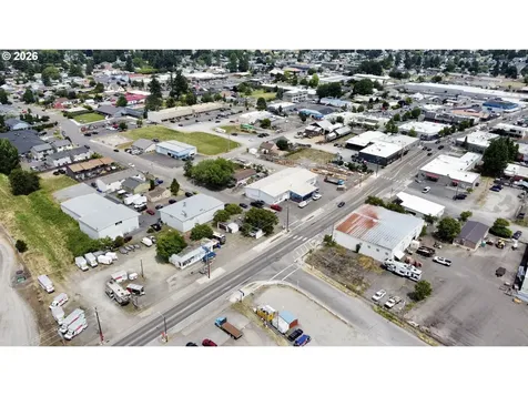 301 W Main Street Molalla OR 97038