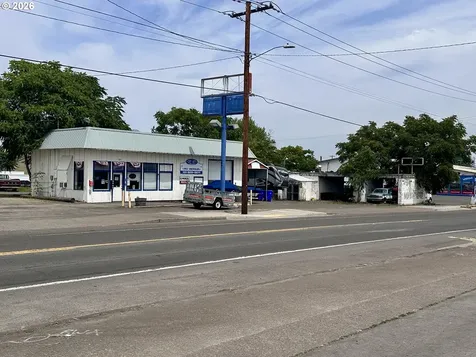 301 W Main Street Molalla OR 97038