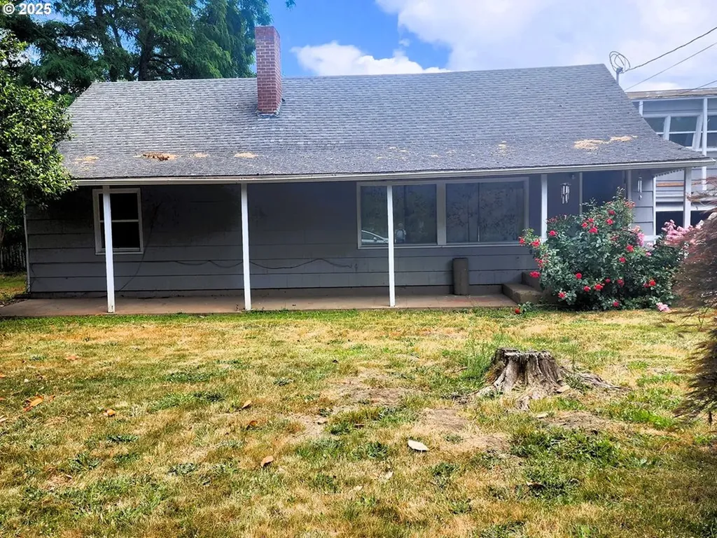 870 NE 3rd Avenue Hillsboro OR 97124