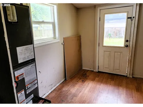 870 NE 3rd Avenue Hillsboro OR 97124