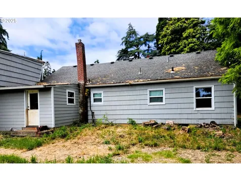 870 NE 3rd Avenue Hillsboro OR 97124