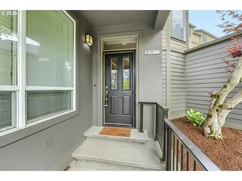 21999 NE Park Lane Fairview OR 97024