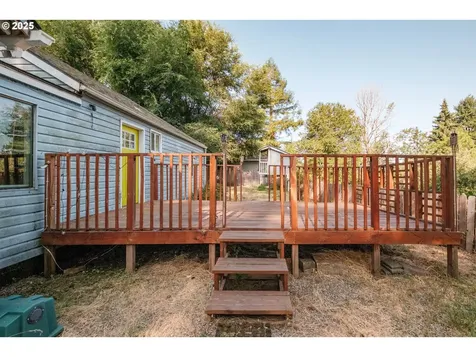 1711 Main Street Lyons OR 97358
