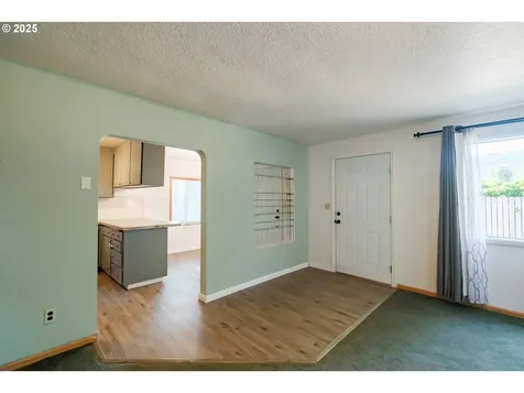 1711 Main Street Lyons OR 97358