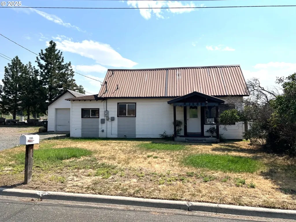 1505 Indiana Avenue Baker City OR 97814