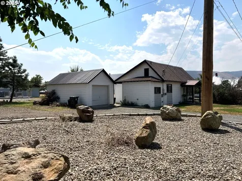 1505 Indiana Avenue Baker City OR 97814