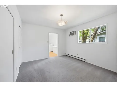 5514 SE Nehalem Street Portland OR 97206