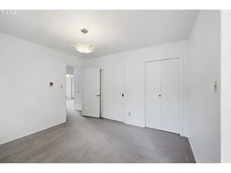 5514 SE Nehalem Street Portland OR 97206