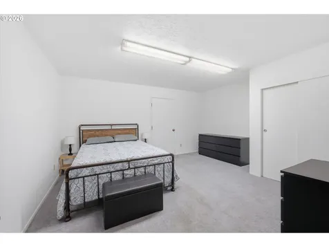 5514 SE Nehalem Street Portland OR 97206