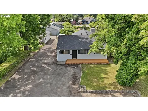 5514 SE Nehalem Street Portland OR 97206