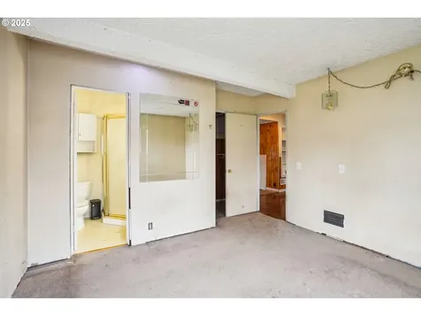 4904 NE 19th Avenue Vancouver WA 98663