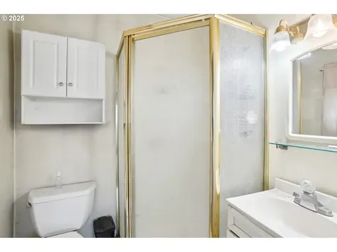 4904 NE 19th Avenue Vancouver WA 98663