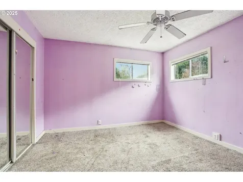 4904 NE 19th Avenue Vancouver WA 98663