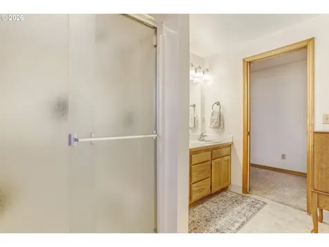 357 SE 7th Avenue Canby OR 97013