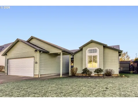 357 SE 7th Avenue Canby OR 97013