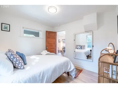 206 E 5th Street Newberg OR 97132