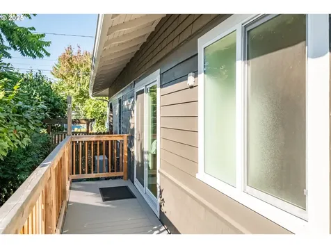 206 E 5th Street Newberg OR 97132