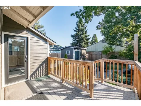 206 E 5th Street Newberg OR 97132