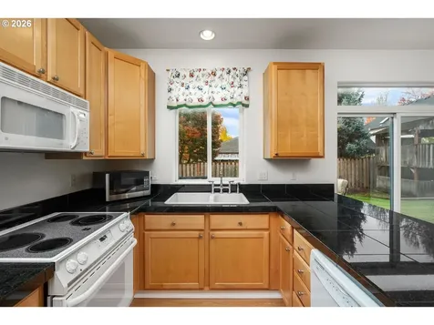17694 SW Mandel Lane Sherwood OR 97140
