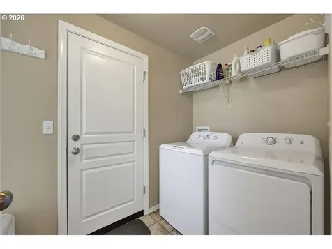 87836 8th Street Veneta OR 97487