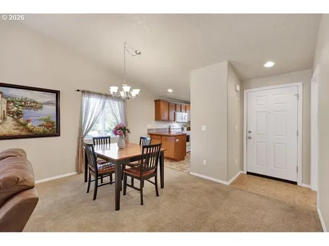 87836 8th Street Veneta OR 97487