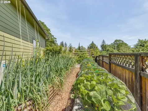 1503 N 4th Court Washougal WA 98671