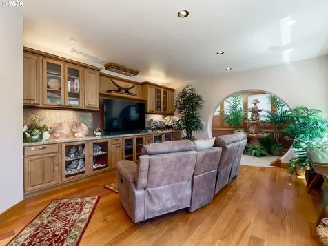 1503 N 4th Court Washougal WA 98671