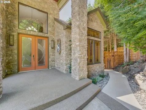 1503 N 4th Court Washougal WA 98671